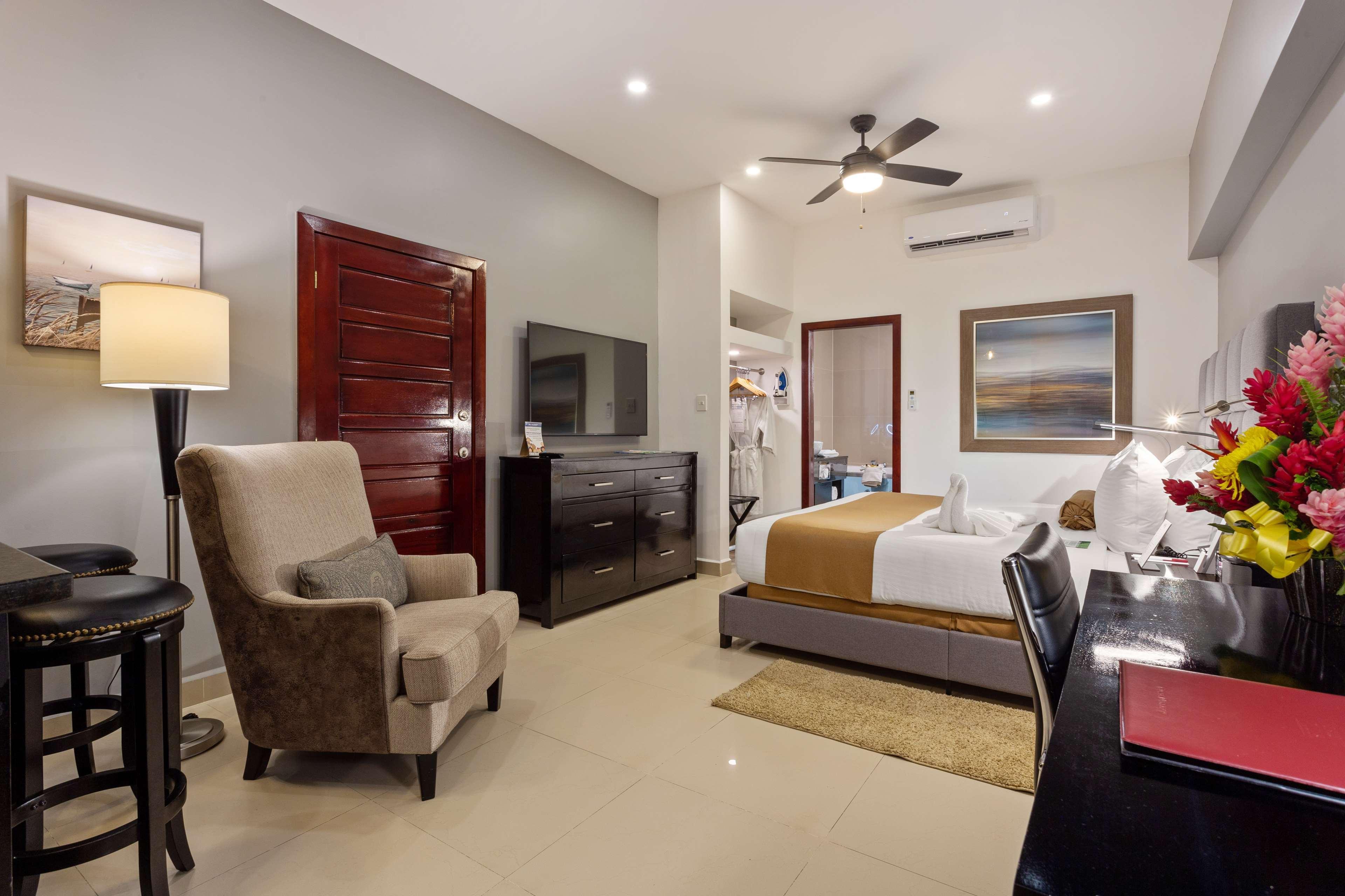 Best Western Plus Belize Biltmore Plaza Πόλη του Μπελίζ Εξωτερικό φωτογραφία